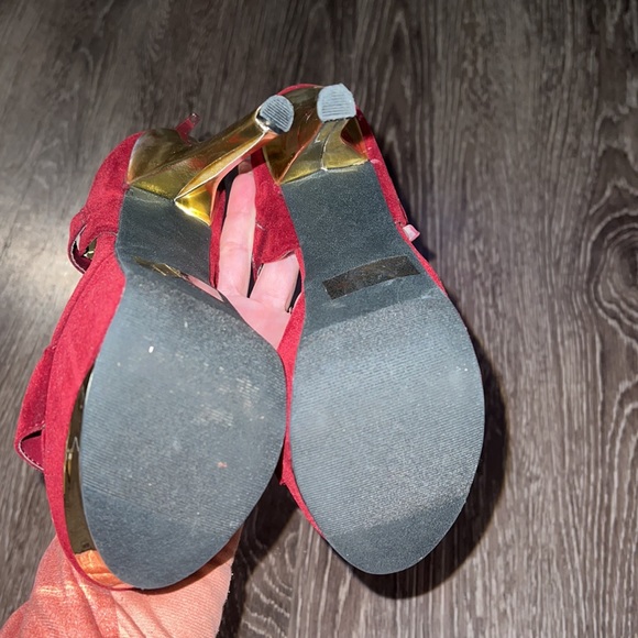 Qupid Platform Heels - Picture 8 of 11